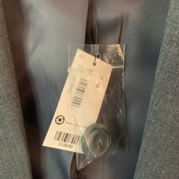 NWT Grey 2 Button Suit Blazer - Picture 2 of 6